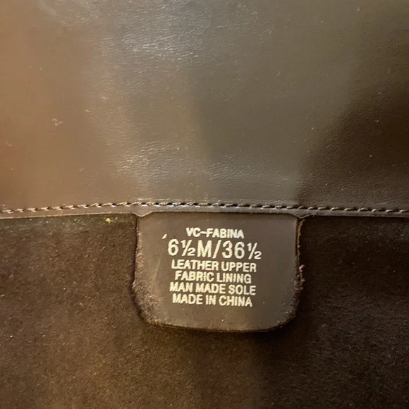 Vince Camuto Karen Equestrian Leather
Boot Brown & Black 6 1/2 M - Picture 12 of 17